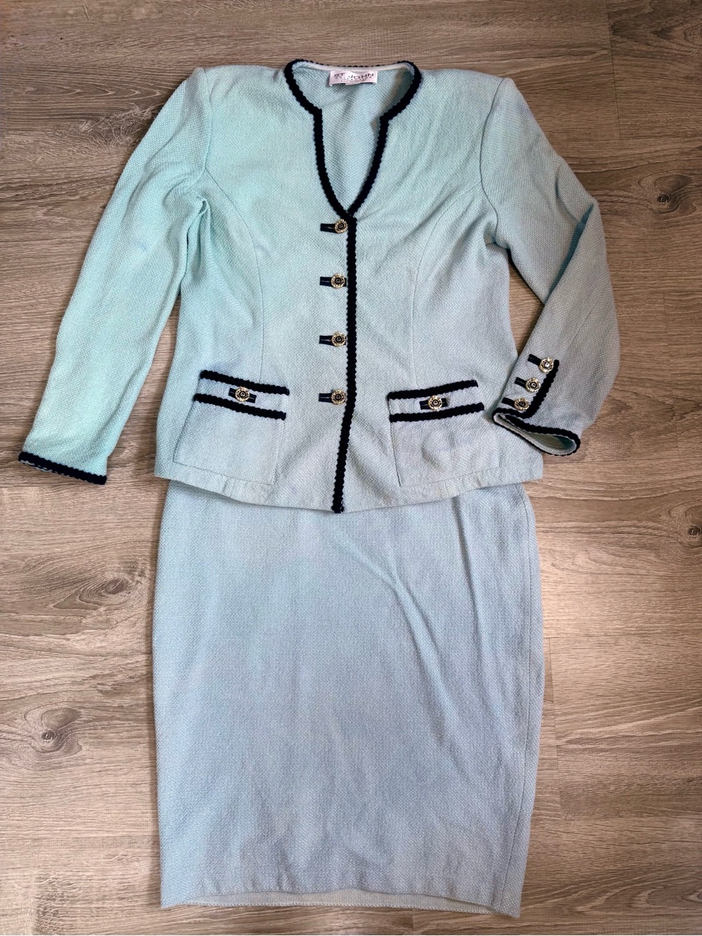 Vintage St. John Powder Blue Women's Suit Blazer & Tweed Pencil Skirt (flawed)